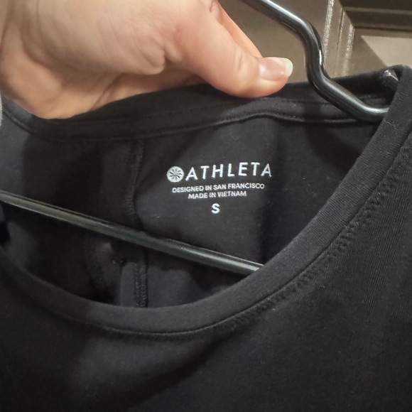 Athleta Open Back - Picture 3 of 3